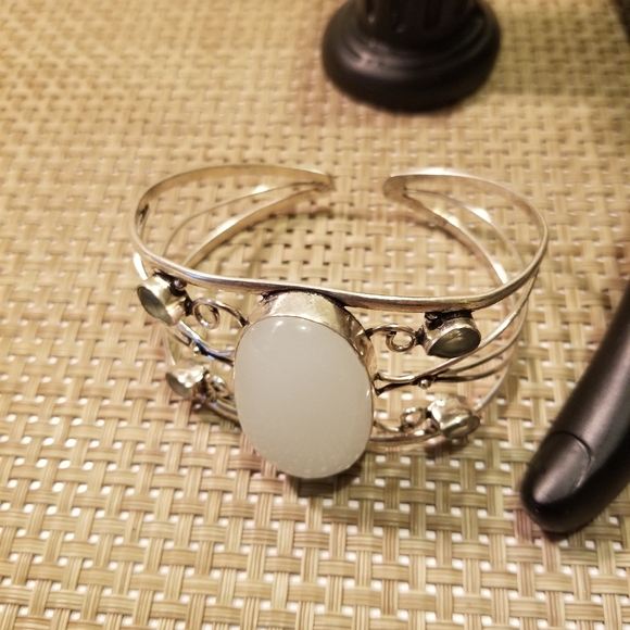 MARVELOUS BRACELET NWOT - Picture 4 of 12